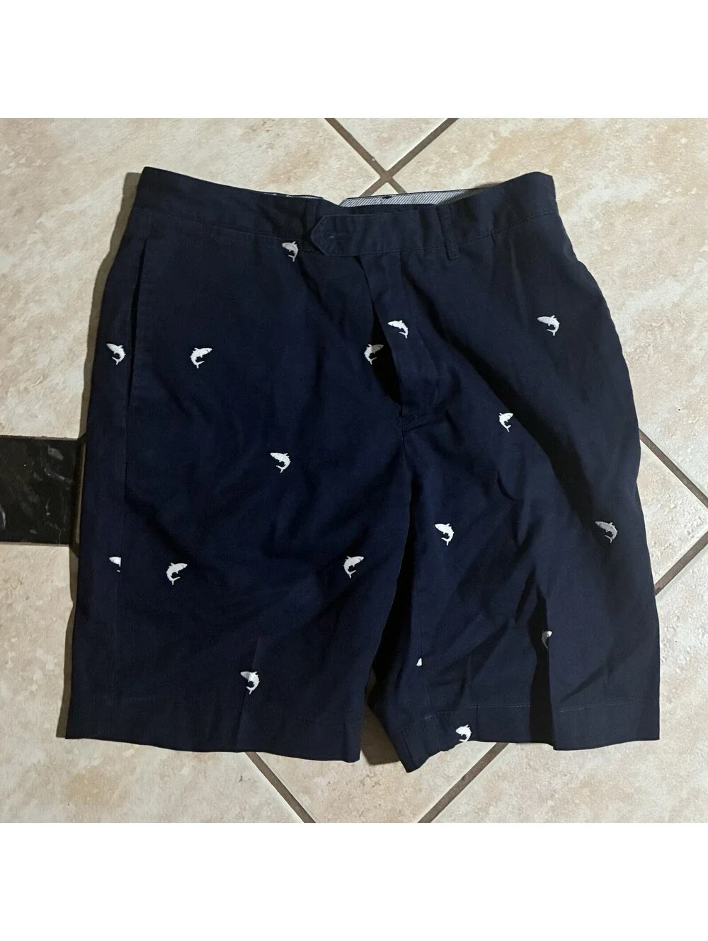Cremieux Madison Men’s Shorts 33 Navy Blue Embroidered Marlin Fish 100% Cotton